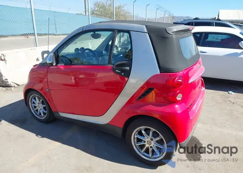 2009 Smart Fortwo Brabus/Passion из США, поврежденный, VIN WMEEK31X19K270581
